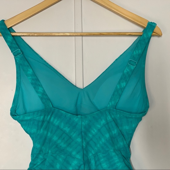 Robin Piccone's Sahara Sahara Over The Shoulder One Piece Swimsuit - Picture 7 of 11